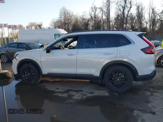 2025 Honda CR-V Sport-L with VIN 7FARS6H84SE053534, listed as a IAAI auction lot 41587207 with 2,427 mi miles and . Bid and sale history available at DreamBid. Image 14.