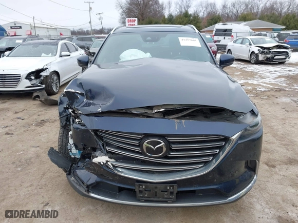 2018 Mazda CX-9 Grand Touring with VIN JM3TCBDY7J0231745, listed as a IAAI auction lot 41257681 with 77,281 mi miles. Bid and sale history available at carsss.com. Image 12.