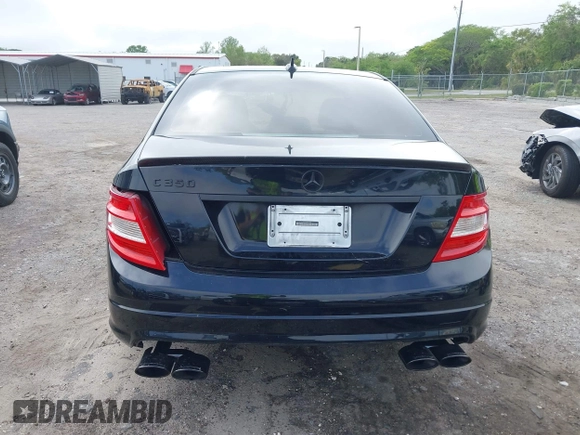 2009 Mercedes-Benz C-Class 3.5L Sport with VIN WDDGF56X89R046740, listed as a IAAI auction lot 41931300 with 150,627 mi miles. Bid and sale history available at carsss.com. Image 16.