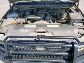 2000 Chevrolet Silverado 1500 LS with VIN 2GCEC19V5Y1239674, listed as a Copart auction lot 53077305 with 229,206 mi miles and Salvage Title. Bid and sale history available at carsss.com. Image 12.