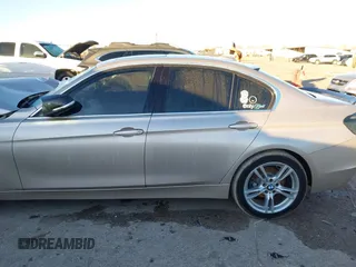 2014 BMW 3 Series 328i z VIN WBA3A5C58EF605769, wystawiony jako IAAI lot #41196374 z przebiegiem 154 225 mil mil oraz . Historia ofert i sprzedaży dostępna na DreamBid. Obrazek 14.
