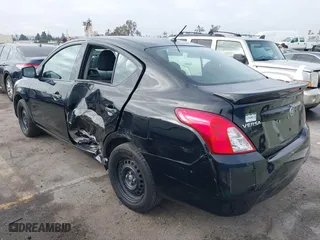 2019 Nissan Versa Sedan SV with VIN 3N1CN7AP6KL821440, listed as a IAAI auction lot 41539684 with 148,526 mi miles. Bid and sale history available at carsss.com. Image 3.