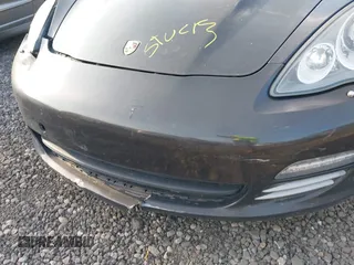 2011 Porsche Panamera с VIN WP0AA2A77BL020692, выставлен на аукционе IAAI как лот 42079937 с пробегом Не указан миль и . История ставок и продаж доступна на DreamBid. Изображение 6.