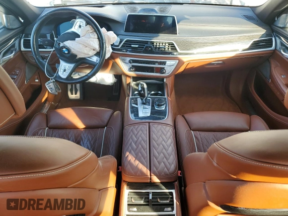 2020 BMW 7 Series 750i xDrive with VIN WBA7U2C09LCD44701, listed as a Copart auction lot 84147734 with 0 mi miles and Non Repairable. Bid and sale history available at carsss.com. Image 8.
