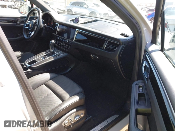 2020 Porsche Macan S с VIN WP1AB2A50LLB32696, выставлен на аукционе IAAI как лот 41831207 с пробегом 41 598 миль миль и . История ставок и продаж доступна на DreamBid. Изображение 5.