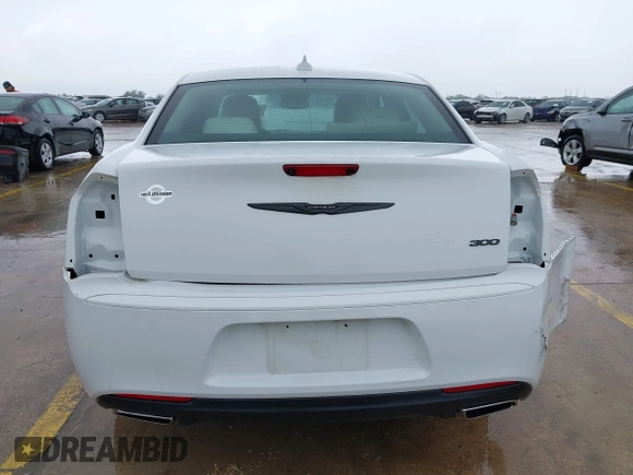 2023 Chrysler 300 Touring with VIN 2C3CCAAG4PH538152, listed as a IAAI auction lot 41894510 with 2,295 mi miles and . Bid and sale history available at DreamBid. Image 17.