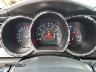 2013 Kia Optima EX с VIN 5XXGN4A71DG231996, выставлен на аукционе Copart как лот 75771594 с пробегом 135 278 миль миль и Списание • Salvage title. История ставок и продаж доступна на DreamBid. Изображение 9.