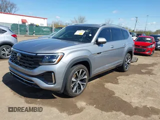 2024 Volkswagen Atlas SEL Premium R-Line z VIN 1V2FR2CA2RC551914, wystawiony jako IAAI lot #42028289 z przebiegiem 16 240 mil mil oraz . Historia ofert i sprzedaży dostępna na DreamBid. Obrazek 18.