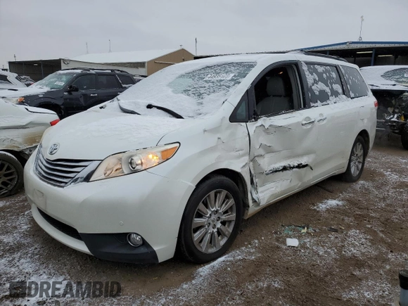 2012 Toyota Sienna XLE with VIN 5TDDK3DC4CS030704, listed as a Copart auction lot 44935165 with 120,890 mi miles and Salvage title. Bid and sale history available at DreamBid. Image 1.