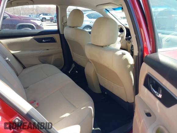 2015 Nissan Altima 2.5 S with VIN 1N4AL3AP3FC105413, listed as a IAAI auction lot 41995660 with 175,430 mi miles. Bid and sale history available at carsss.com. Image 8.