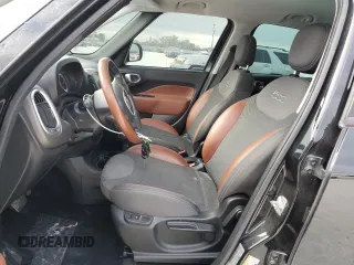 2016 FIAT 500L Trekking with VIN ZFBCFADH6GZ037404, listed as a Copart auction lot 87932655 with 133,581 mi miles and Salvage Title. Bid and sale history available at carsss.com. Image 7.