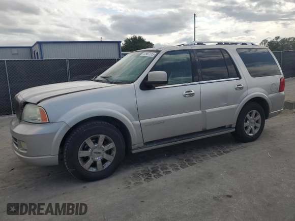 2006 Lincoln Navigator Luxury with VIN 5LMFU27596LJ20844, listed as a Copart auction lot 52567315 with 226,041 mi miles and Salvage Title. Bid and sale history available at carsss.com. Image 1.