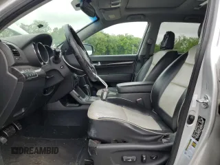 2012 Kia Sorento SX with VIN 5XYKWDA29CG267330, listed as a Copart auction lot 58859445 with 208,264 mi miles and Clean title. Bid and sale history available at DreamBid. Image 7.