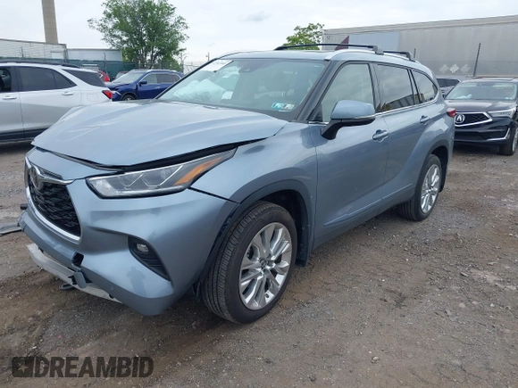 2023 Toyota Highlander L with VIN 5TDKDRBH7PS014618, listed as a IAAI auction lot 42363989 with 39,142 mi miles and . Bid and sale history available at DreamBid. Image 18.