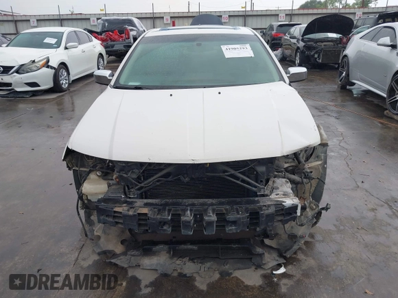 2008 Lincoln MKZ z VIN 3LNHM26TX8R625632, wystawiony jako IAAI lot #41905293 z przebiegiem 205 485 mil mil oraz . Historia ofert i sprzedaży dostępna na DreamBid. Obrazek 6.