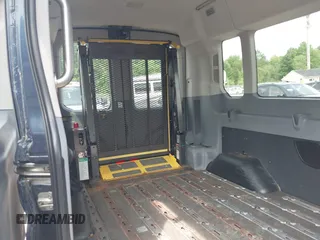 2016 Ford Transit XL z VIN 1FBAX2CM6GKA55226, wystawiony jako IAAI lot #42496468 z przebiegiem 155 375 mil mil oraz . Historia ofert i sprzedaży dostępna na DreamBid. Obrazek 8.