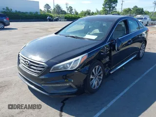 2015 Hyundai Sonata Limited z VIN 5NPE34AF1FH052496, wystawiony jako IAAI lot #42183861 z przebiegiem 147 299 mil mil oraz . Historia ofert i sprzedaży dostępna na DreamBid. Obrazek 2.