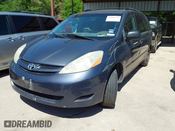 2006 Toyota Sienna CE with VIN 5TDZA23C56S471900, listed as a IAAI auction lot 42098735 with 297,983 mi miles. Bid and sale history available at carsss.com. Image 2.