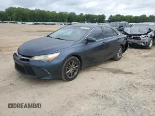 2015 Toyota Camry XLE z VIN 4T1BF1FK8FU012500, wystawiony jako Copart lot #56852075 z przebiegiem 184 827 mil mil oraz Szkoda całkowita • Salvage title. Historia ofert i sprzedaży dostępna na DreamBid. Obrazek 1.