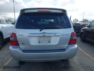 2005 Toyota Highlander with VIN JTEDP21A750053653, listed as a IAAI auction lot 41902774 with 172,421 mi miles. Bid and sale history available at carsss.com. Image 13.