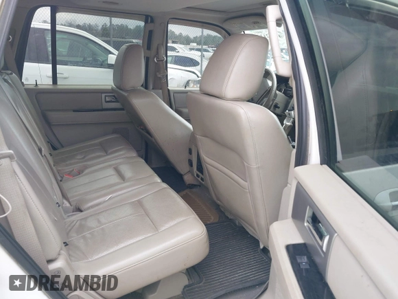 2011 Ford Expedition Limited with VIN 1FMJU1K56BEF19871, listed as a IAAI auction lot 41612117 with 246,367 mi miles. Bid and sale history available at carsss.com. Image 8.