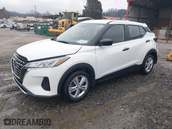 2024 Nissan Kicks S with VIN 3N1CP5BV7RL552497, listed as a IAAI auction lot 41593015 with 15,500 mi miles. Bid and sale history available at carsss.com. Image 2.