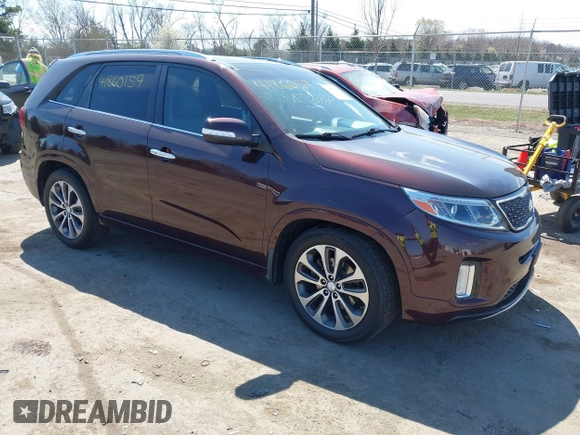 2014 Kia Sorento SX with VIN 5XYKW4A73EG458059, listed as a IAAI auction lot 41860159 with 140,644 mi miles. Bid and sale history available at carsss.com. Image 1.