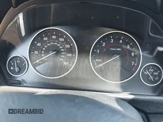 2013 BMW 3 Series 328i с VIN WBA3A5C50DF356589, выставлен на аукционе IAAI как лот 42093871 с пробегом Не указан миль и . История ставок и продаж доступна на DreamBid. Изображение 7.