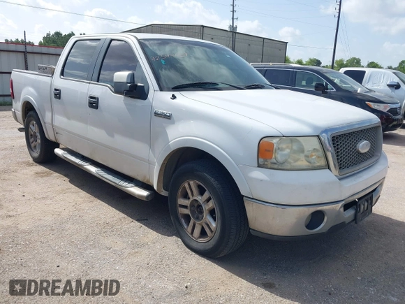 2006 Ford F-150 XLT z VIN 1FTPW12526KB72538, wystawiony jako IAAI lot #42544439 z przebiegiem 258 261 mil mil oraz . Historia ofert i sprzedaży dostępna na DreamBid. Obrazek 1.