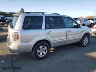 2008 Honda Pilot VP with VIN 5FNYF28228B023909, listed as a Copart auction lot 44814625 with 129,628 mi miles and Salvage Title. Bid and sale history available at carsss.com. Image 3.