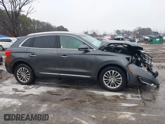 2018 Lincoln MKX Select with VIN 2LMPJ8KR9JBL17605, listed as a IAAI auction lot 41519841 with 44,143 mi miles. Bid and sale history available at carsss.com. Image 13.