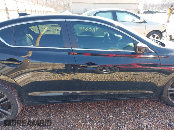 2015 Acura ILX z VIN 19VDE1F37FE006297, wystawiony jako IAAI lot #41684688 z przebiegiem 172 859 mil mil oraz . Historia ofert i sprzedaży dostępna na DreamBid. Obrazek 13.