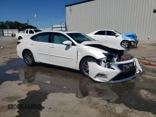 2018 Lexus ES with VIN 58ABK1GG9JU102164, listed as a Copart auction lot 48566765 with 58,203 mi miles and Salvage Title. Bid and sale history available at carsss.com. Image 4.