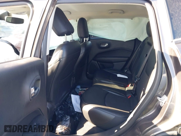 2021 Jeep Compass Altitude z VIN 3C4NJCBB1MT501815, wystawiony jako IAAI lot #42272861 z przebiegiem 53 316 mil mil oraz . Historia ofert i sprzedaży dostępna na DreamBid. Obrazek 8.