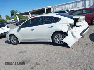 2016 Nissan Altima SR with VIN 1N4AL3AP0GC250104, listed as a IAAI auction lot 41856494 with 91,964 mi miles and . Bid and sale history available at carsss.com. Image 14.