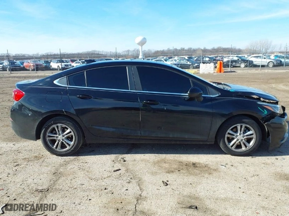 2017 Chevrolet Cruze LT with VIN 1G1BE5SM5H7235948, listed as a IAAI auction lot 41493268 with NaN miles. Bid and sale history available at carsss.com. Image 13.