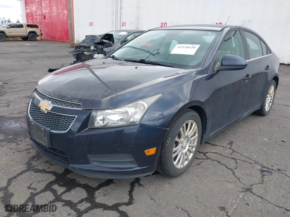 2014 Chevrolet Cruze ECO with VIN 1G1PH5SB6E7143822, listed as a IAAI auction lot 41928620 with 162,580 mi miles. Bid and sale history available at carsss.com. Image 2.