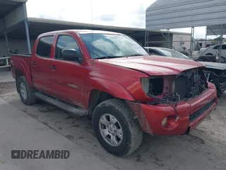 2007 Toyota Tacoma PreRunner with VIN 5TEJU62N77Z452946, listed as a IAAI auction lot 41150058 with 189,717 mi miles. Bid and sale history available at carsss.com. Image 1.