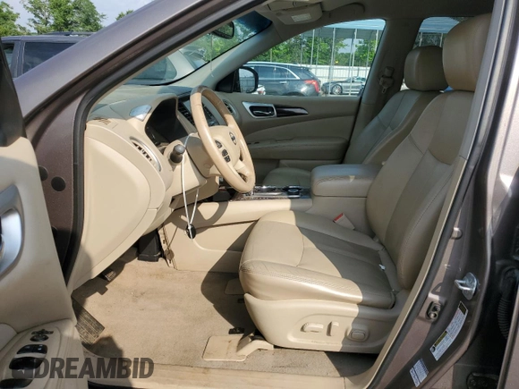 2014 Nissan Pathfinder Platinum with VIN 5N1AR2MMXEC613392, listed as a Copart auction lot 57234955 with 231,830 mi miles and Salvage title. Bid and sale history available at DreamBid. Image 7.