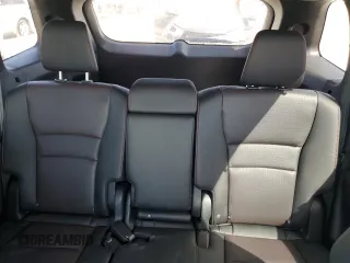 2025 Honda Passport Black Edition z VIN 5FNYF8H82SB008082, wystawiony jako Copart lot #45126505 z przebiegiem 3295 mil mil oraz Szkody całkowita. Historia ofert i sprzedaży dostępna na DreamBid. Obrazek 10.