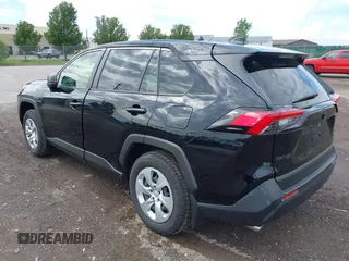 2022 Toyota RAV4 LE with VIN JTMF1RFV6ND088373, listed as a IAAI auction lot 42645055 with 33,048 mi miles and . Bid and sale history available at DreamBid. Image 3.