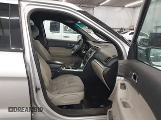 2013 Ford Explorer z VIN 1FM5K8B89DGB30076, wystawiony jako IAAI lot #42274929 z przebiegiem 268 795 mil mil oraz . Historia ofert i sprzedaży dostępna na DreamBid. Obrazek 5.