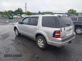 2010 Ford Explorer z VIN 1FMEU7D87AUA69194, wystawiony jako IAAI lot #42521246 z przebiegiem 161 667 mil mil oraz . Historia ofert i sprzedaży dostępna na DreamBid. Obrazek 3.