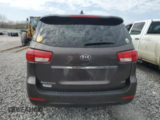 2016 Kia Sedona LX with VIN KNDMB5C15G6100857, listed as a Copart auction lot 45246565 with 152,683 mi miles and Salvage Title. Bid and sale history available at DreamBid. Image 6.