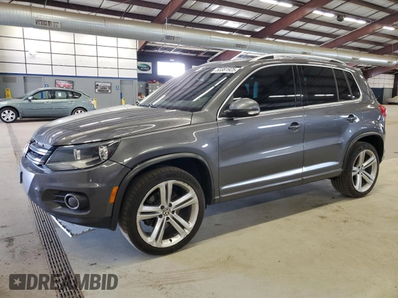 2016 Volkswagen Tiguan R-Line with VIN WVGBV7AX6GW052539, listed as a Copart auction lot 53381925 with 124,626 mi miles and Salvage Title. Bid and sale history available at DreamBid. Image 1.