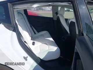 2023 Tesla Model 3 с VIN 5YJ3E1EA3PF484277, выставлен на аукционе IAAI как лот 42558827 с пробегом 38 641 миль миль и . История ставок и продаж доступна на DreamBid. Изображение 8.