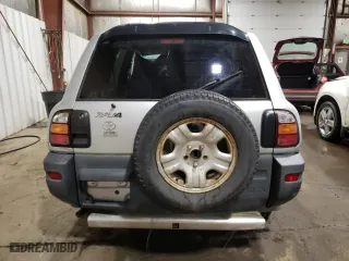 1998 Toyota RAV4 with VIN JT3HP10VXW7075633, listed as a Copart auction lot 52632125 with 185,392 mi miles and Non Repairable. Bid and sale history available at carsss.com. Image 6.