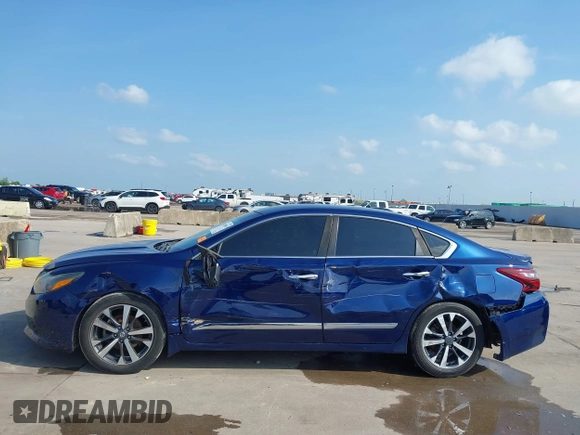 2017 Nissan Altima SV with VIN 1N4AL3AP9HC153145, listed as a IAAI auction lot 42085963 with 157,981 mi miles and . Bid and sale history available at carsss.com. Image 15.