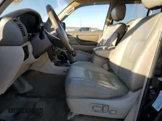 1998 Toyota Land Cruiser with VIN JT3HT05J6W0022805, listed as a Copart auction lot 42633545 with 283,067 mi miles and Salvage Title. Bid and sale history available at carsss.com. Image 7.