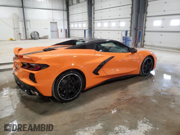 2022 Chevrolet Corvette 3LT with VIN 1G1YC3D49N5116650, listed as a Copart auction lot 44043264 with 5,021 mi miles. Bid and sale history available at carsss.com. Image 3.